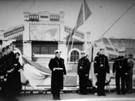 г. Ленинград - 25.09.1977 г-з-д им Жданова - подъем флага на БПК Адмирал Юмашев.