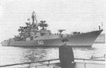 БПК Адмирал Макаров бортовой номер 583, 1972 год, Ленинград, на переднем плане генеральный конструктор проекта Аникеев. 